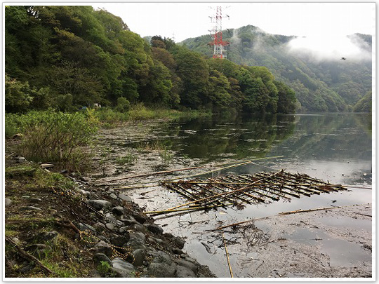 シチュエーションが最高のダム湖